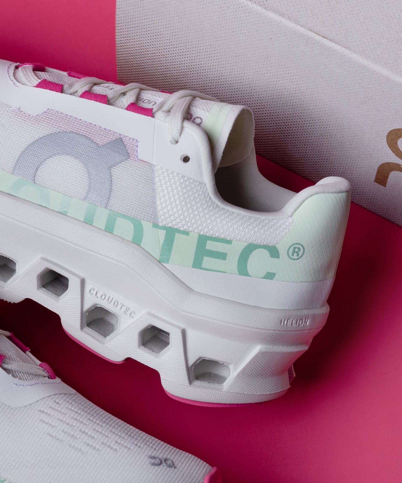 WMNs On Running Cloudmonster White Lima