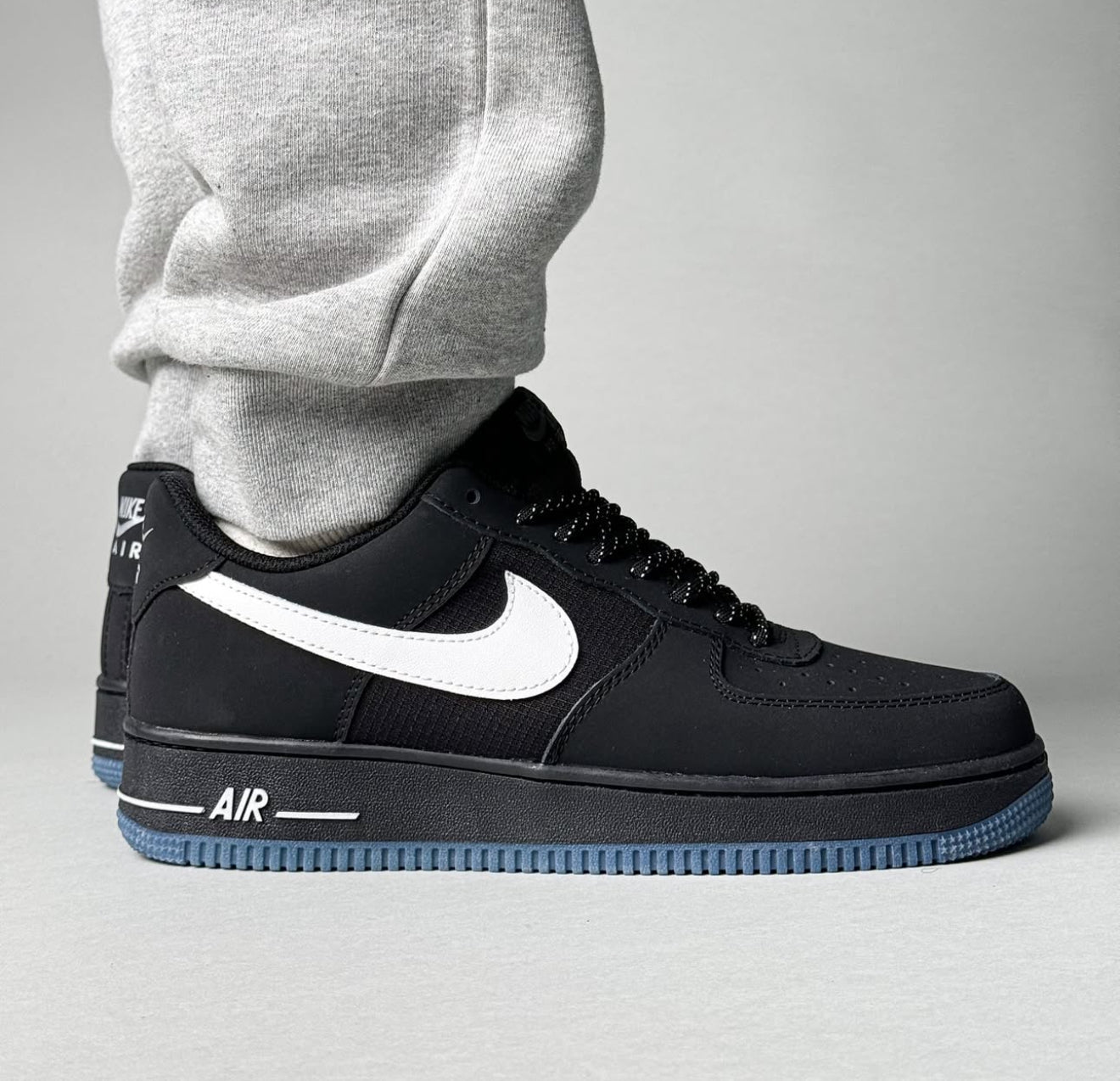 Airforce 1 Low Black White