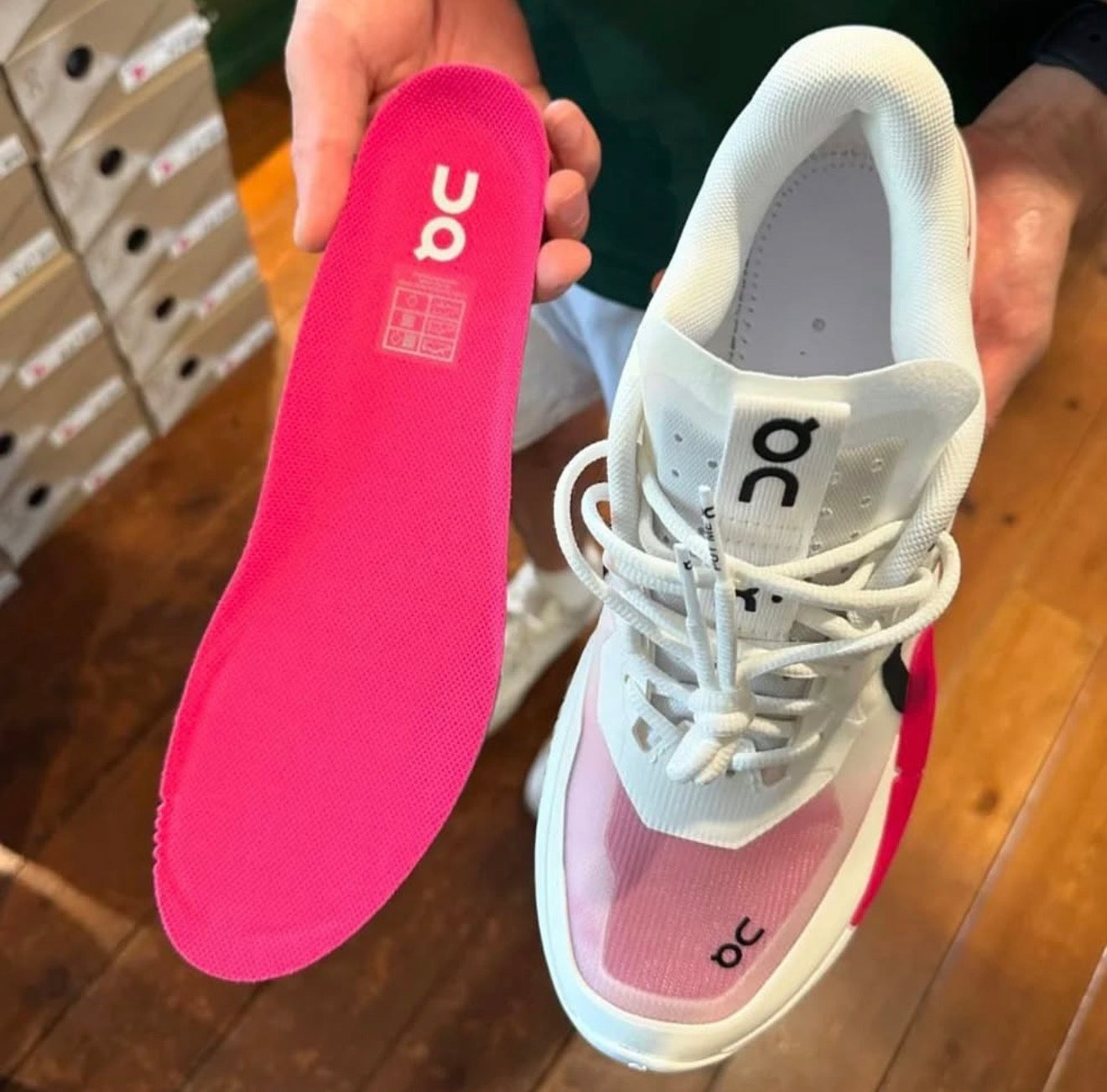 WMNs On The Roger Pro 2 Clay Pink