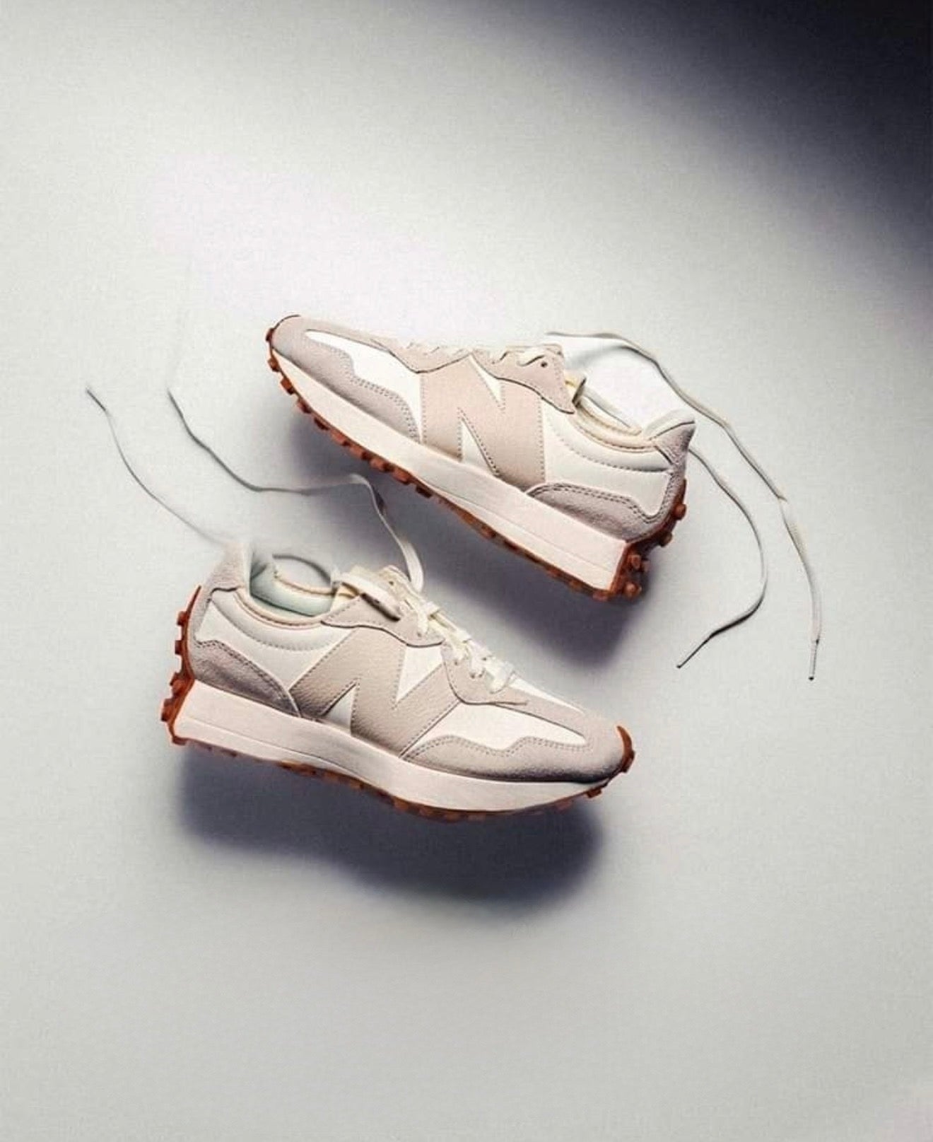 WMNs NB Balance 327 Moonbeam Driftwood