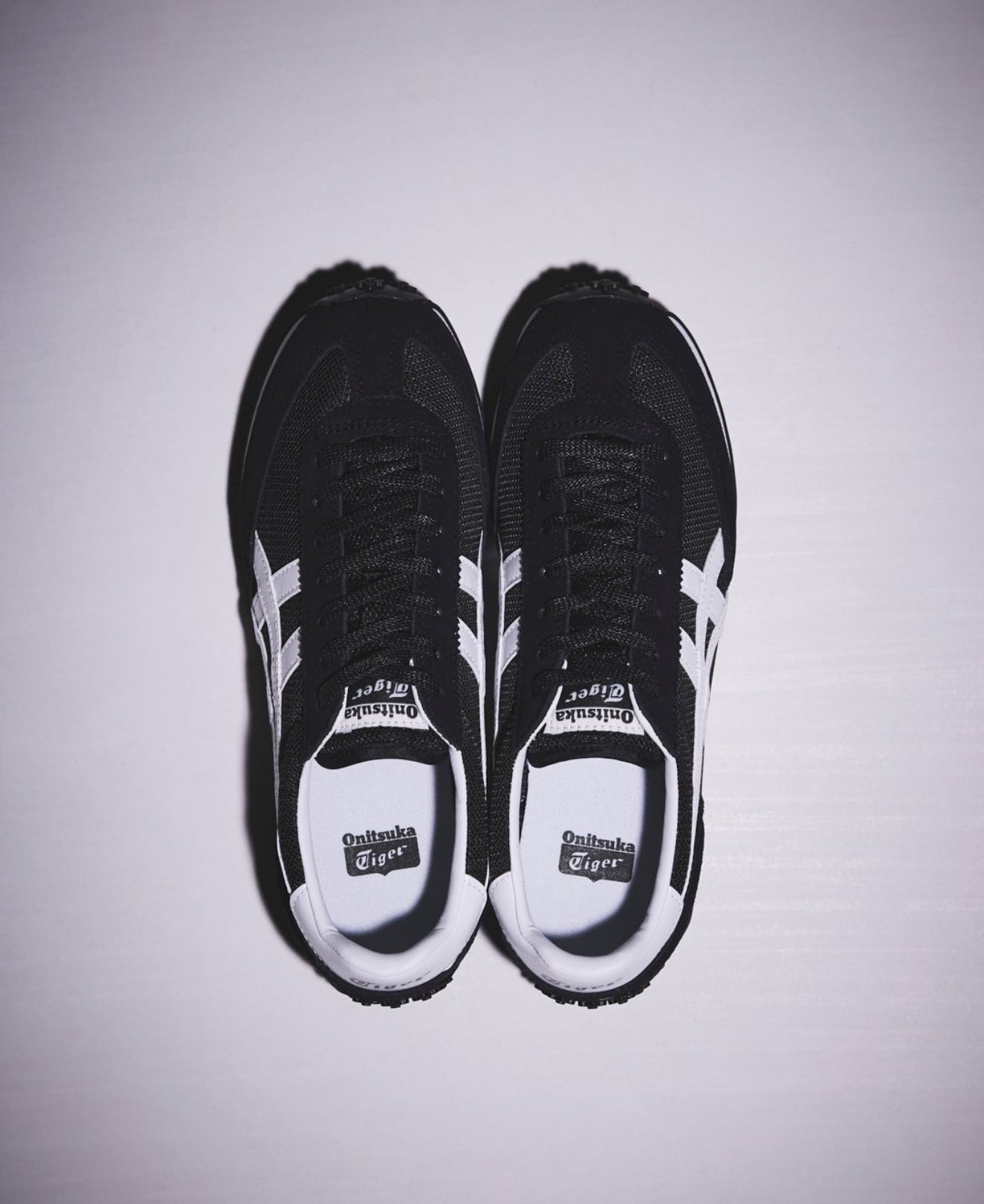EDR 78 Lace Up Black White