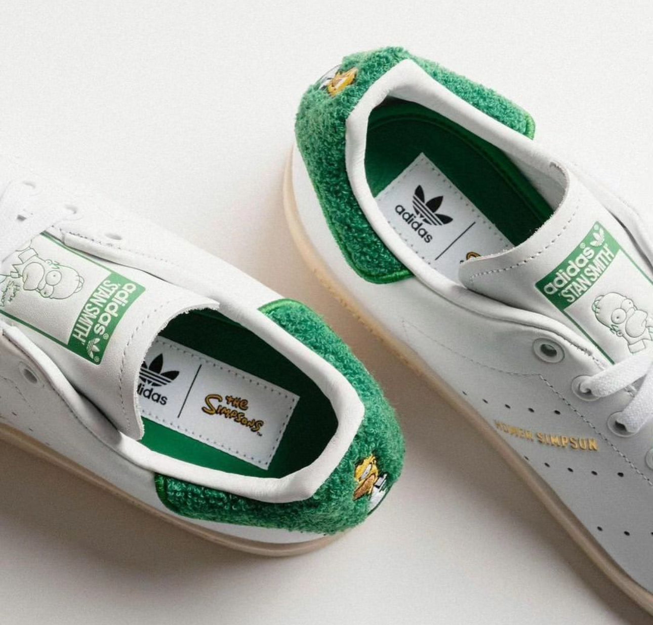 Stan Smith “ Homer Simpson ”
