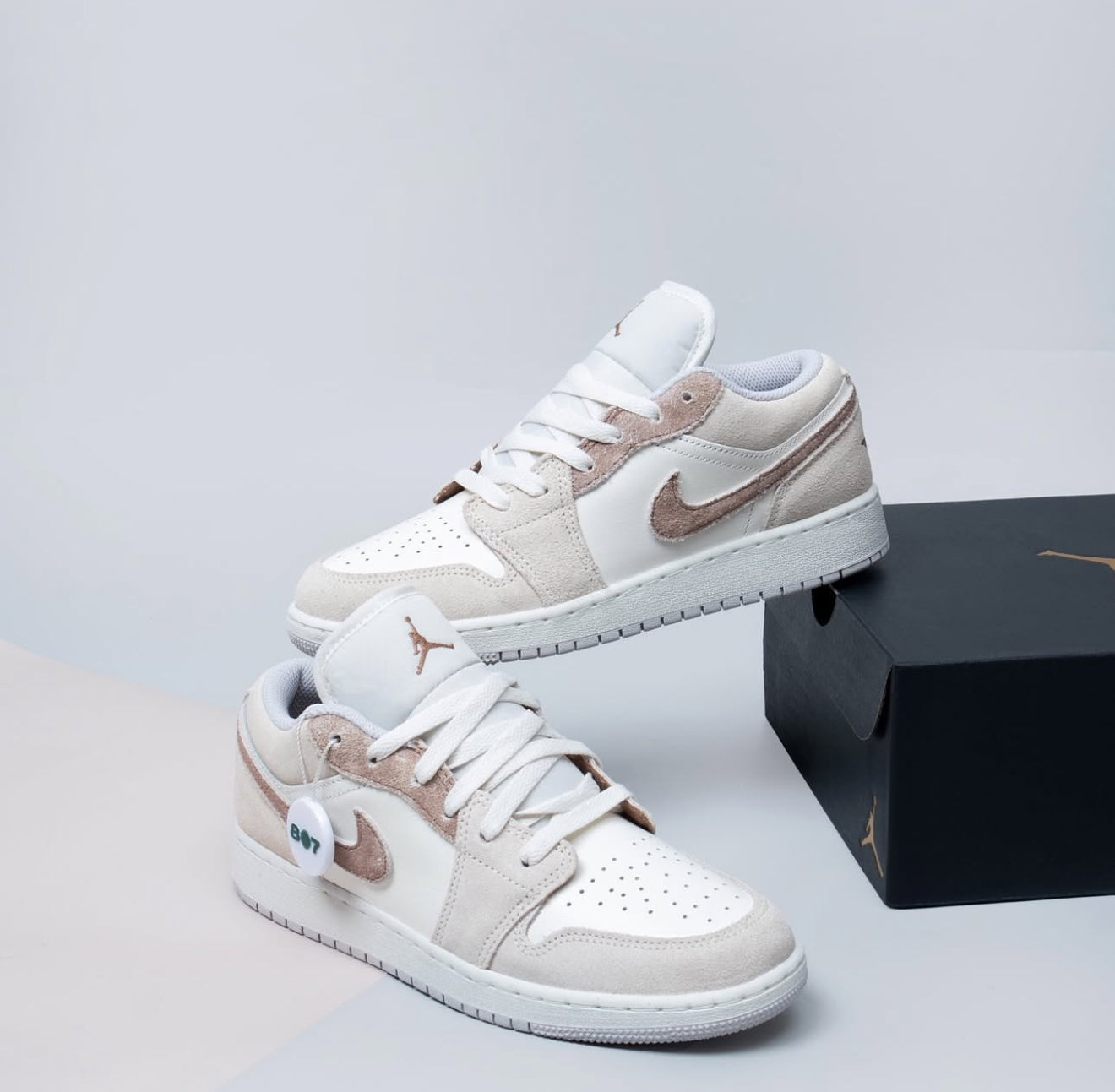 Air Jordan 1 Low Legend Light Brown