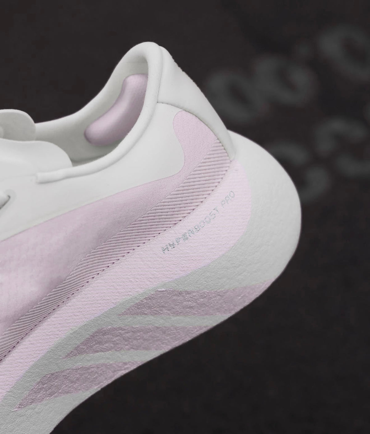 WMNs Hyperboost Edge Off White Clear Pink