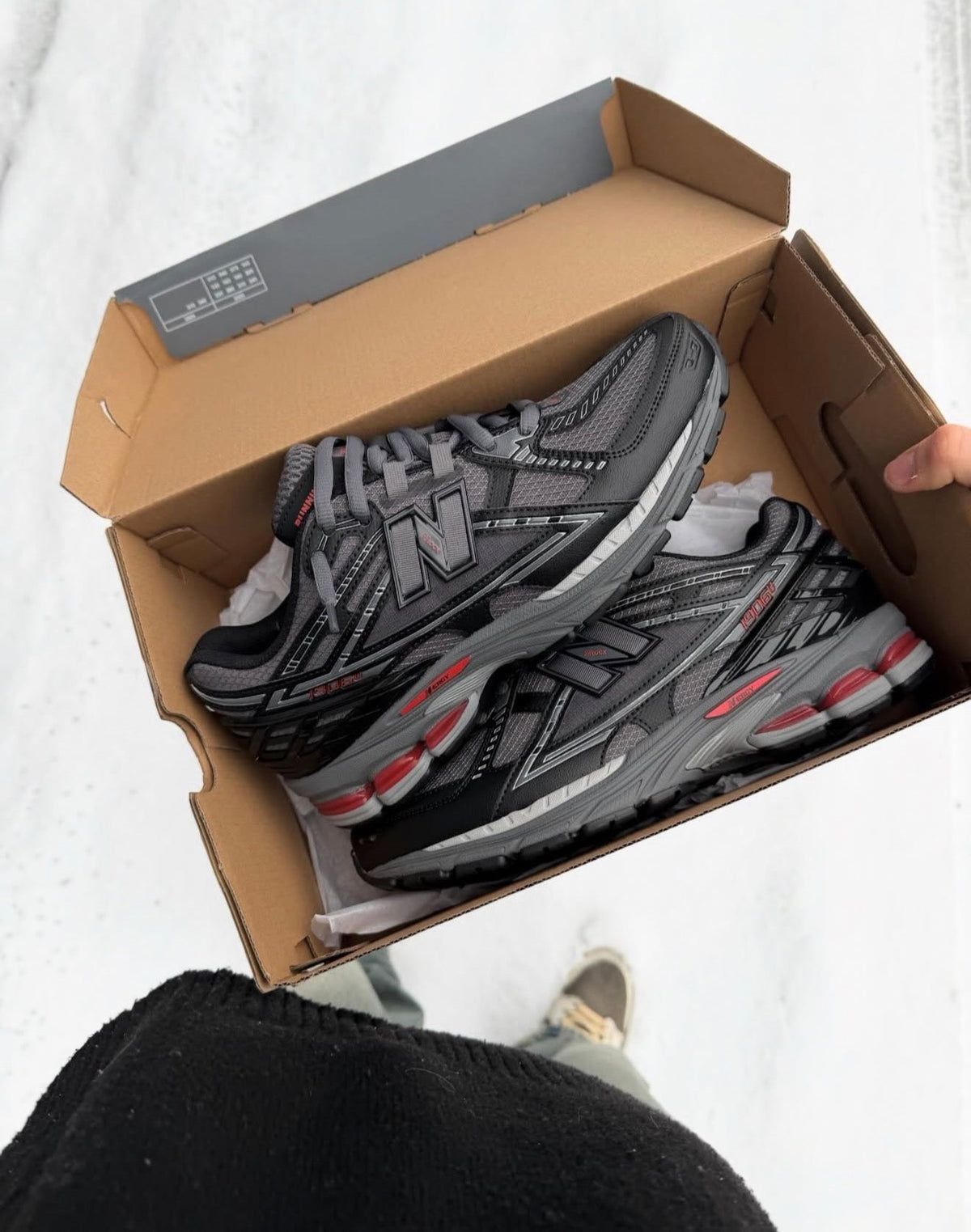 NB Balance 1906U Black Grey Red