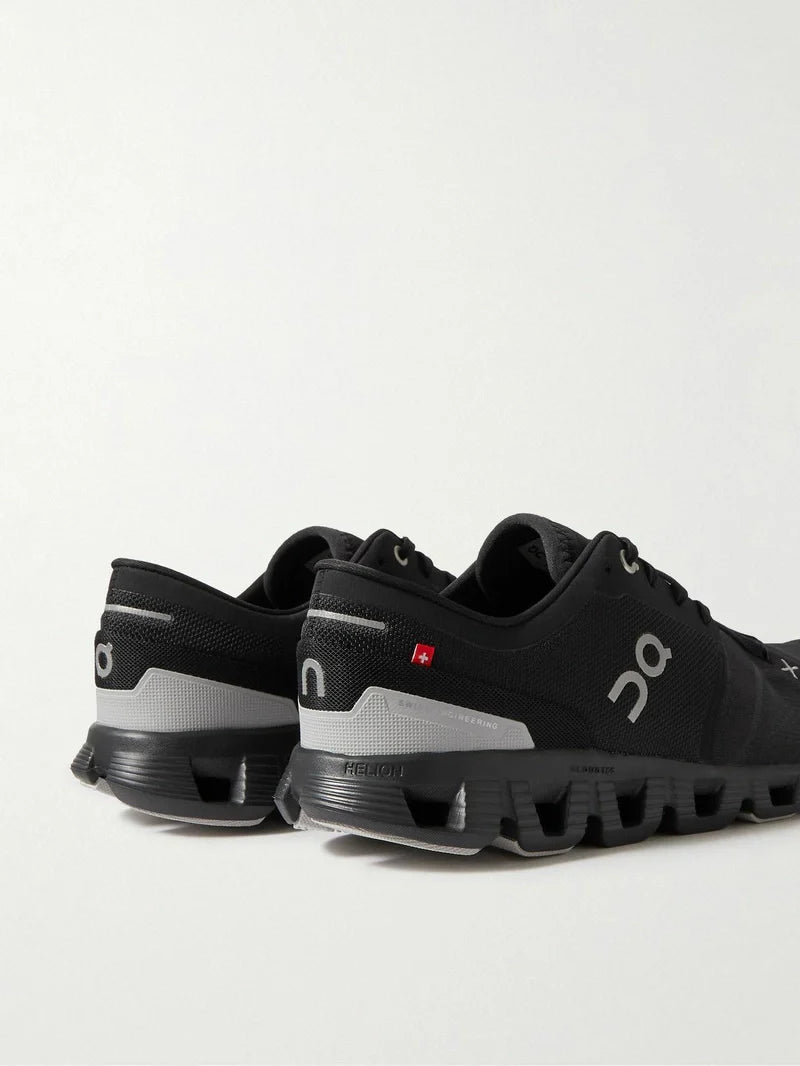 On Running Cloud X 3 Black
