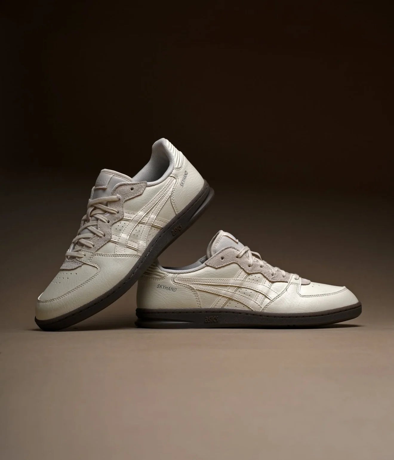 WMNs Asics Skyhand OG Pale Oak Cream