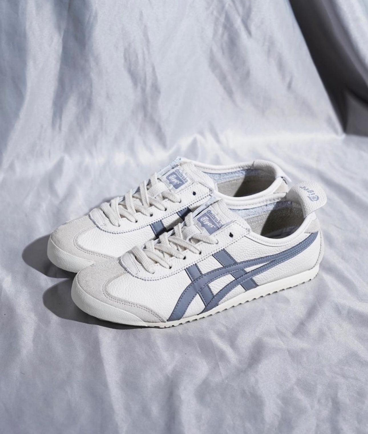 WMNs Onitsuka Tiger Mexico 66 Beige Grey