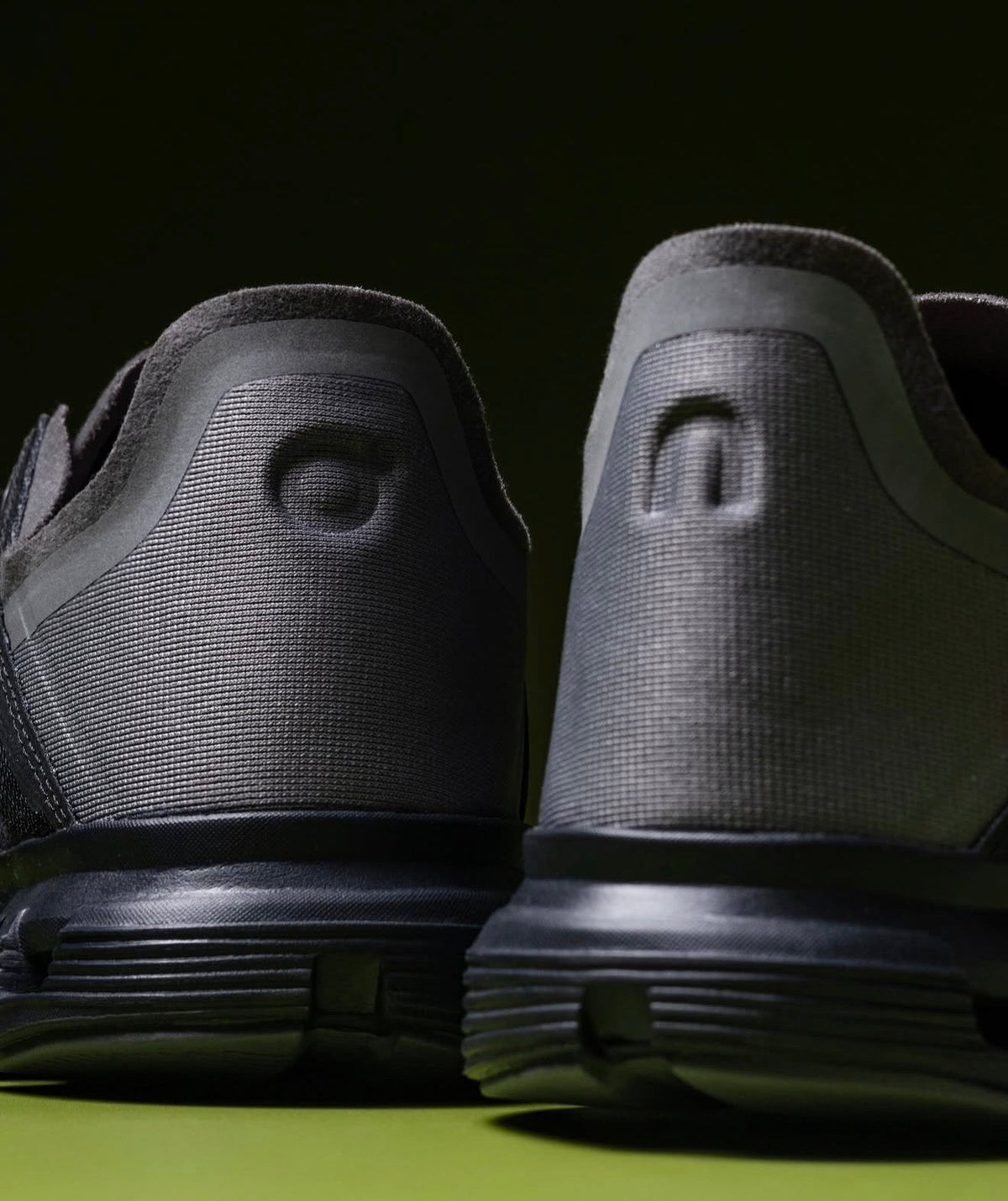 On Running Cloud 6 Coast Black