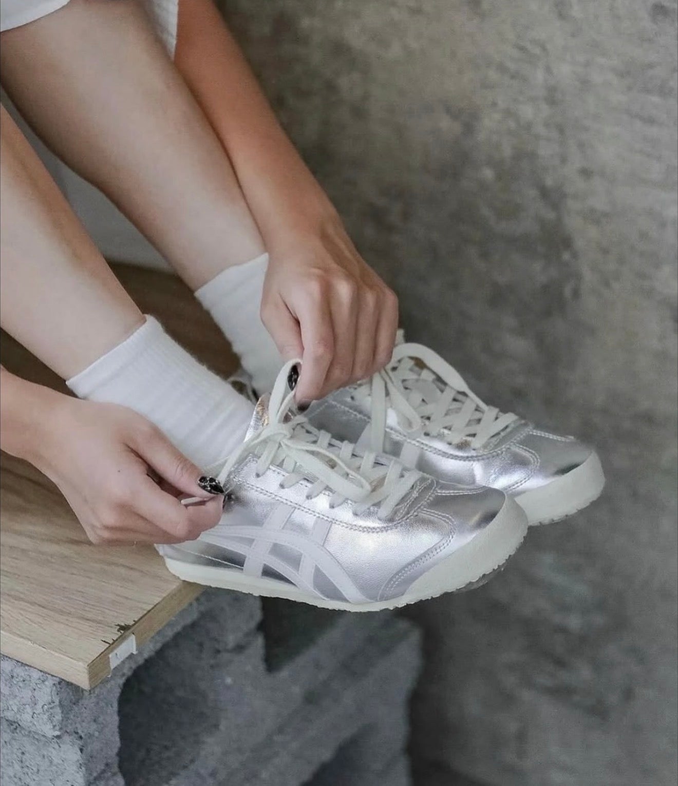 Mexico 66 Lace Up Silver/White