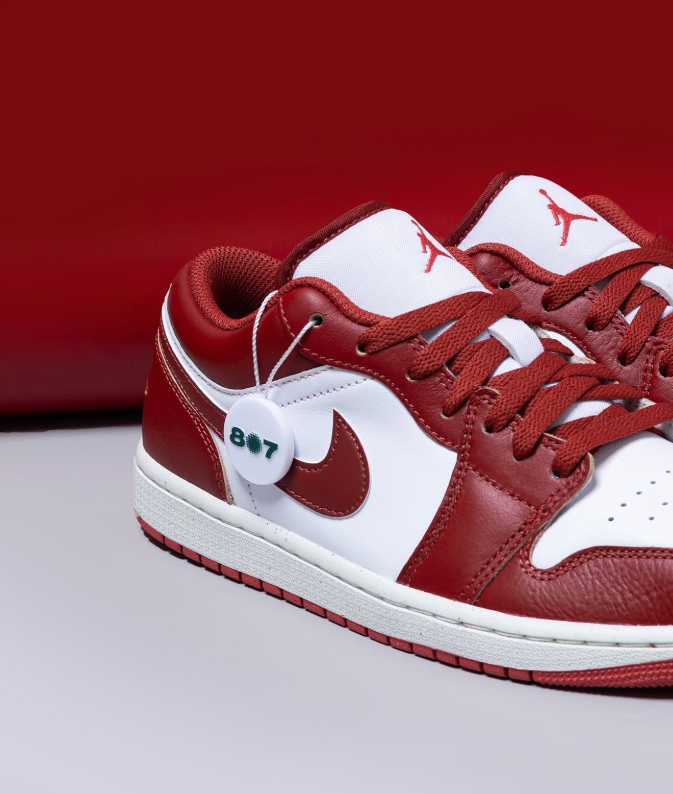 Air Jordan 1 Low Dune Red