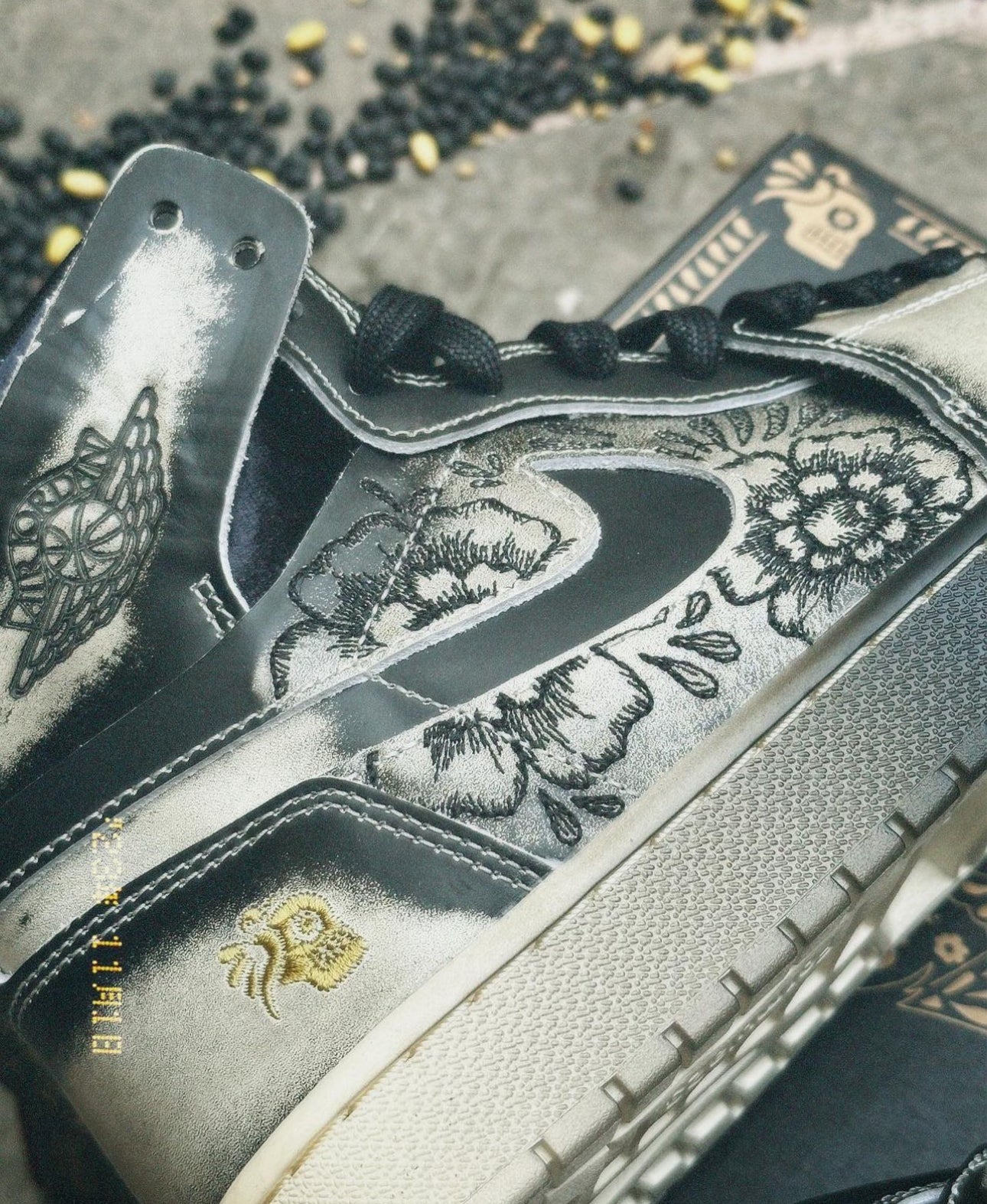 Air Jordan 1 Zoom CMFT 2 “ Dia De Muertos “ Familia