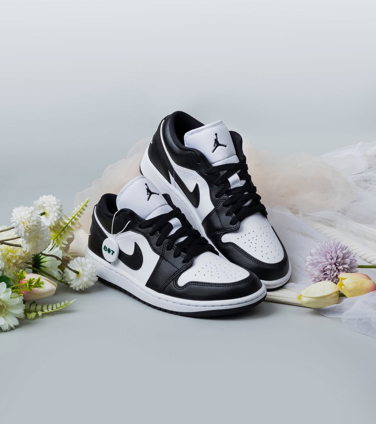 Air Jordan 1 Low Panda