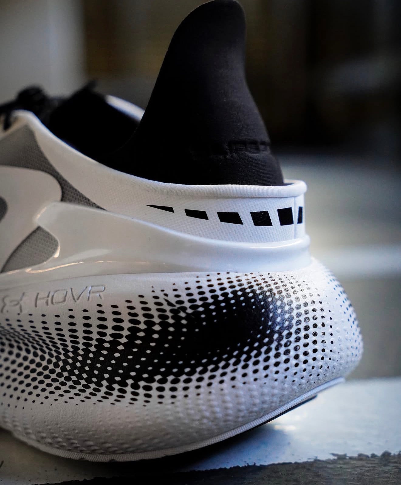 Under Armour ECHO White Black