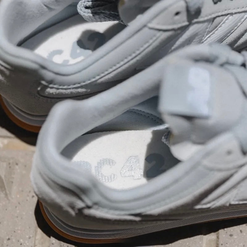 New Balance RC42 Granite Gum