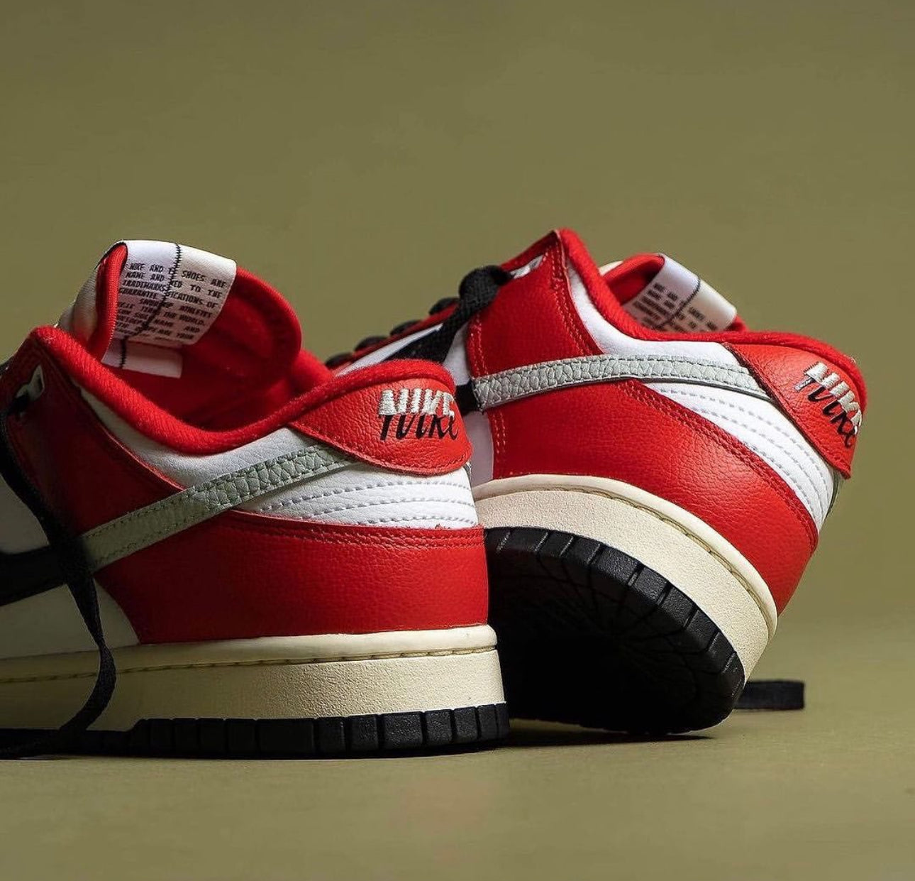Dunk Low Chicago Split