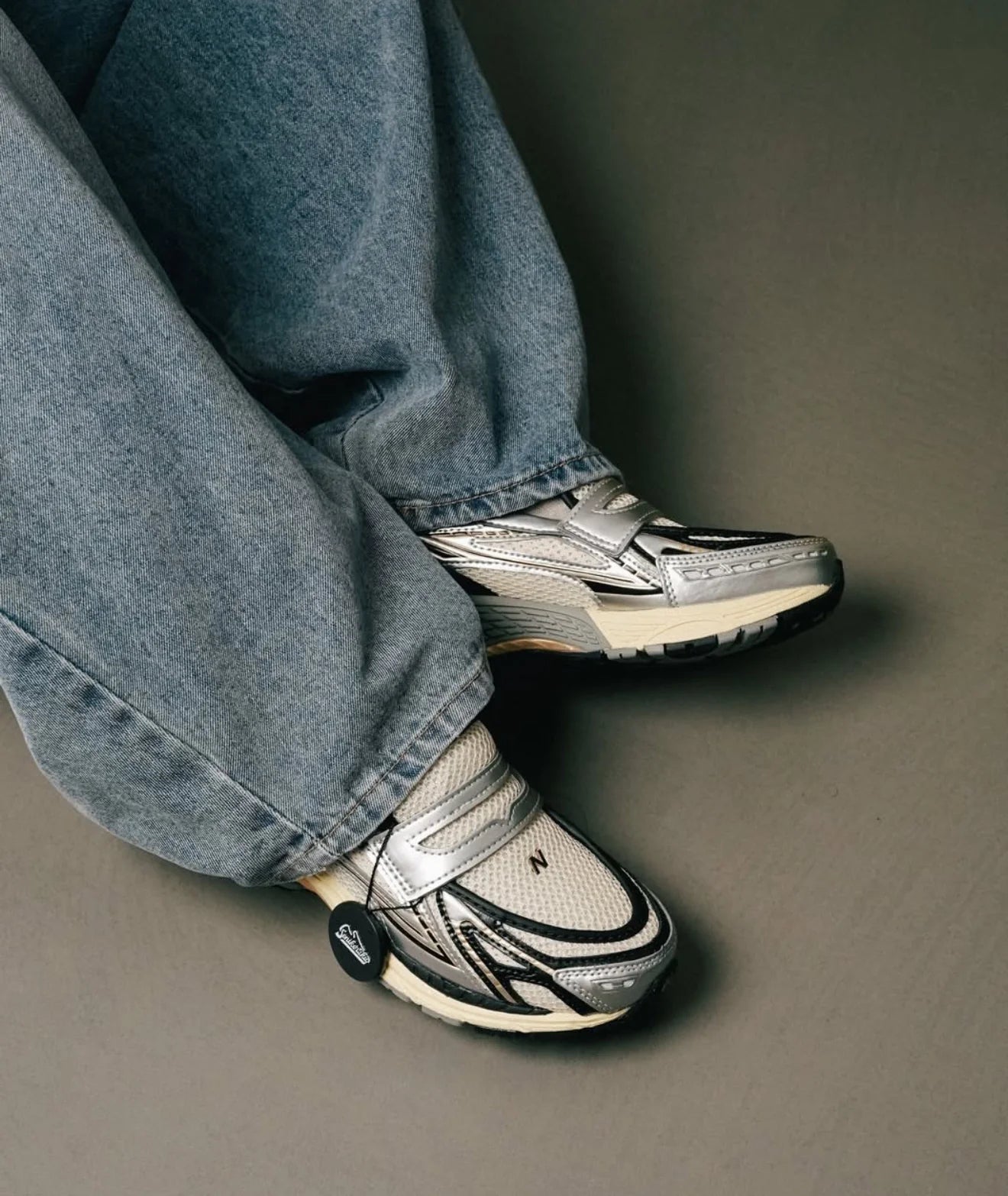 New Balance 1906L Silver Metallic Cream