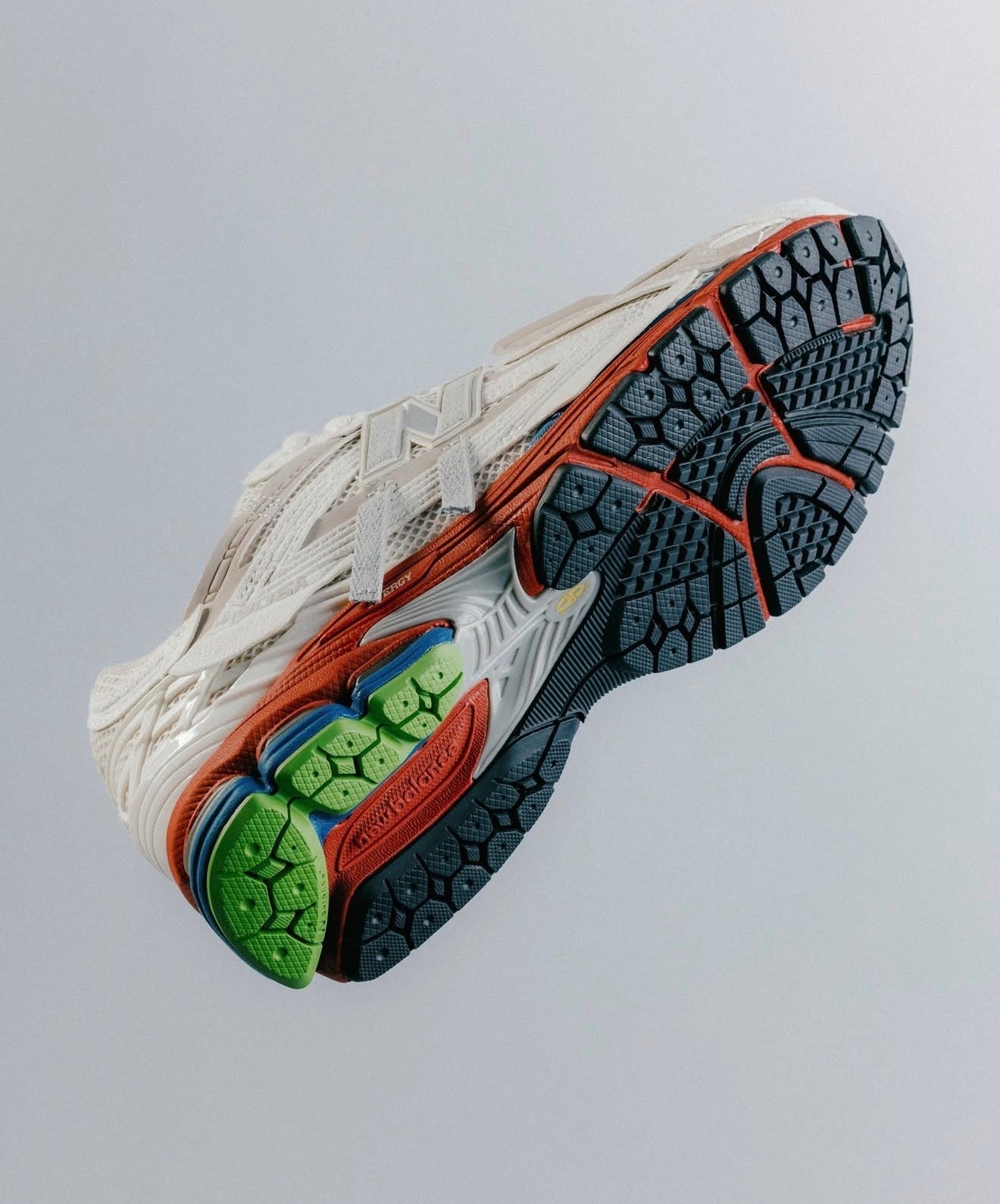 NB Balance 1906A Sea Salt Astro Dust