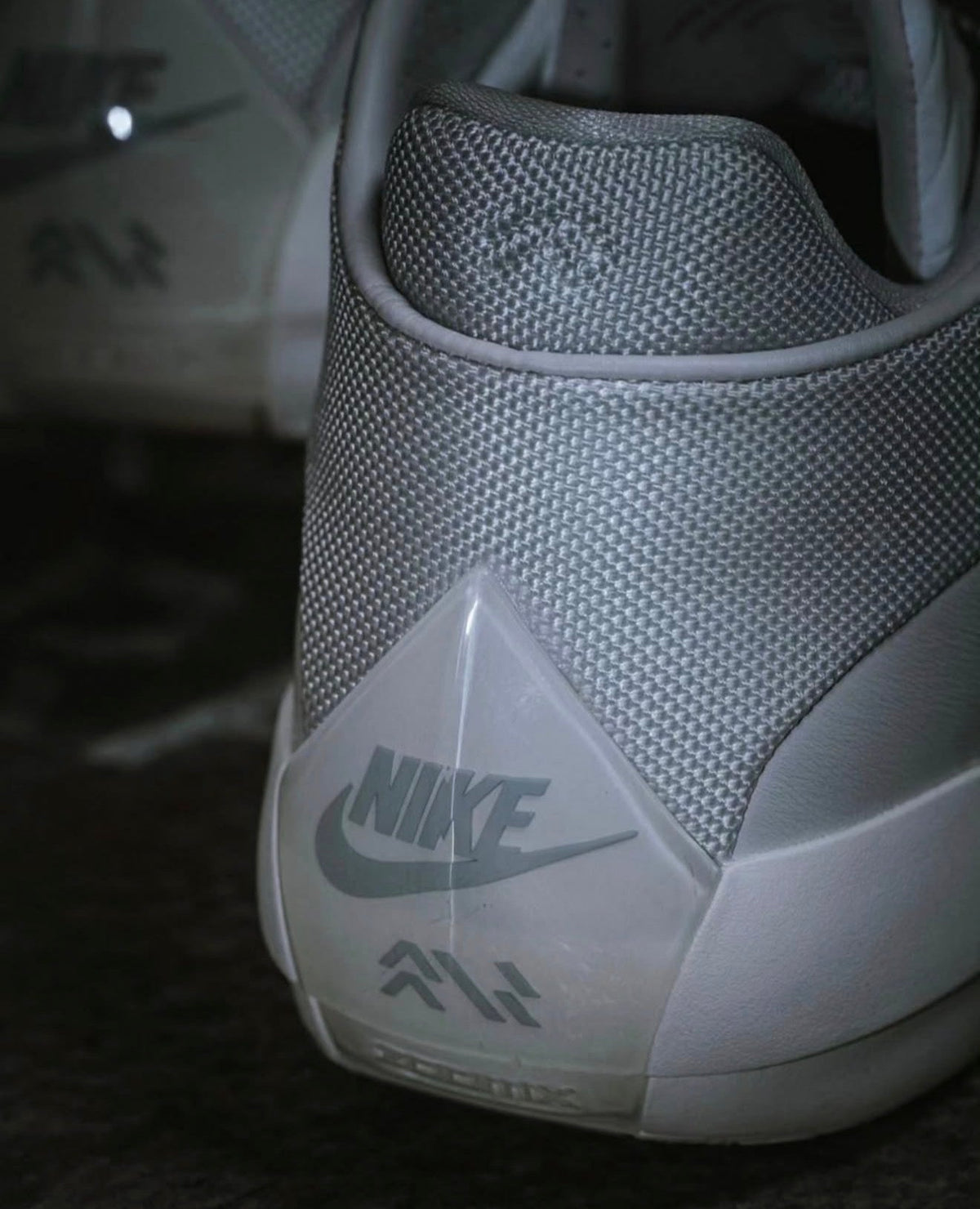 Air Jordan 40 Wolf Grey