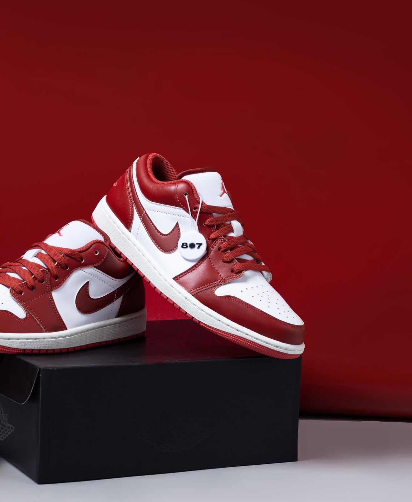 Air Jordan 1 Low Dune Red