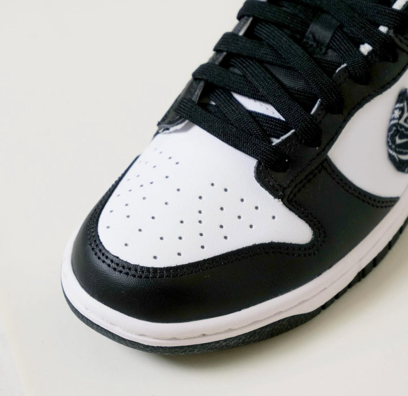WMNs Dunk Low Essential Paisley Pack Black