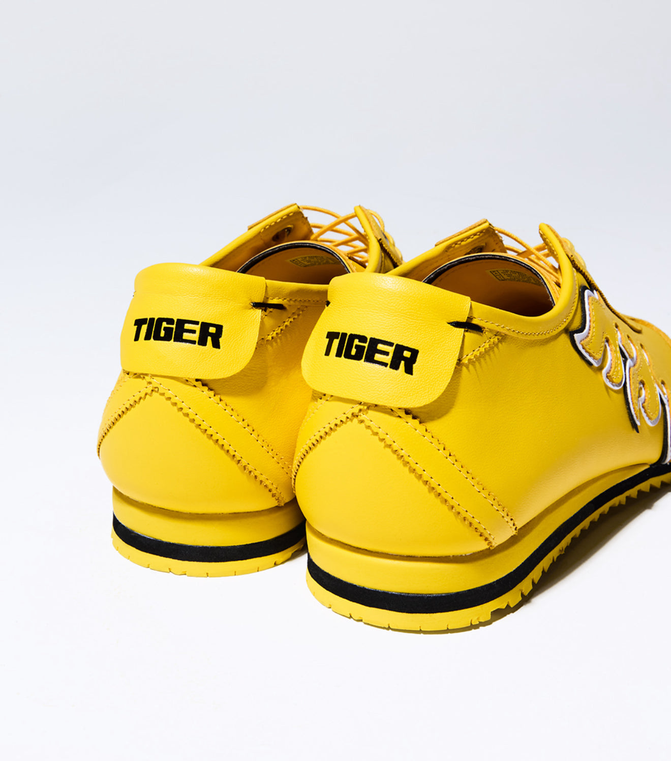 Mexico 66 Lace Up SD Flame Yellow