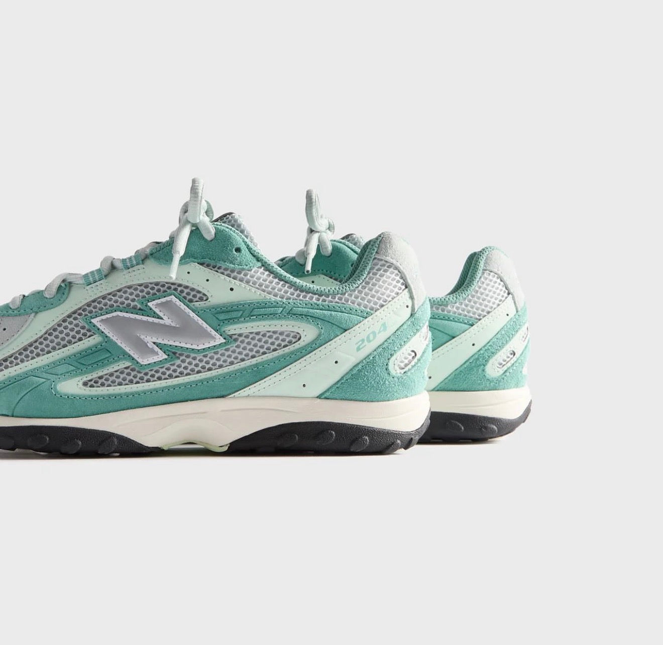 NB Balance 204L Kith Green Silver