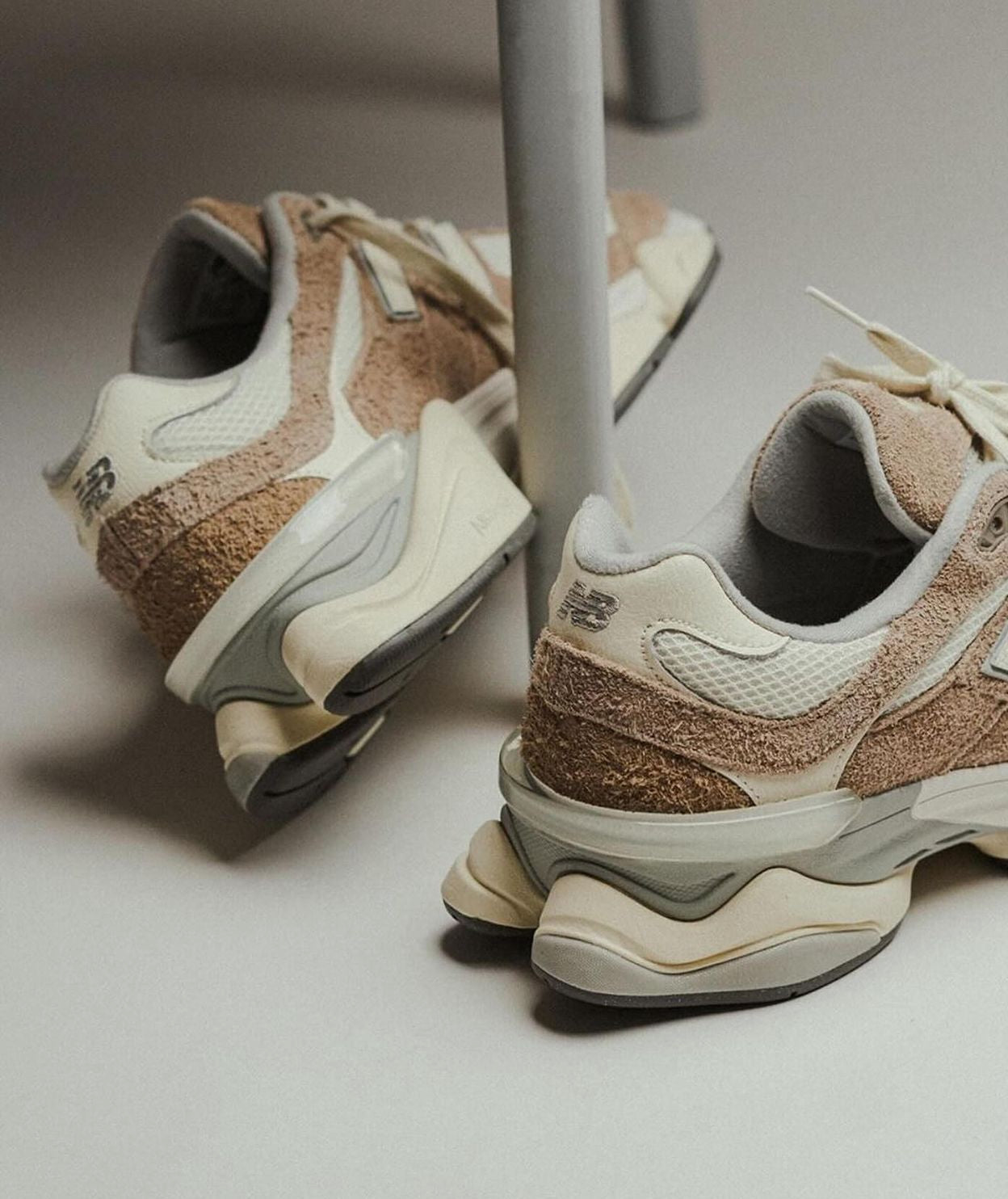 NB Balance 9060 Driftwood