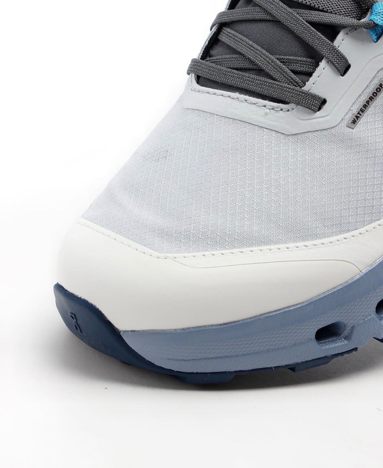 On Running Cloudvista 2 waterproof Arctic