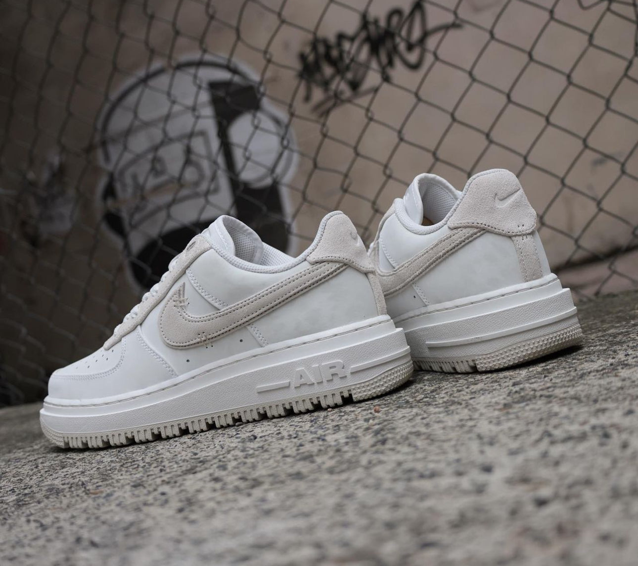 Airforce 1 Luxe Summit White