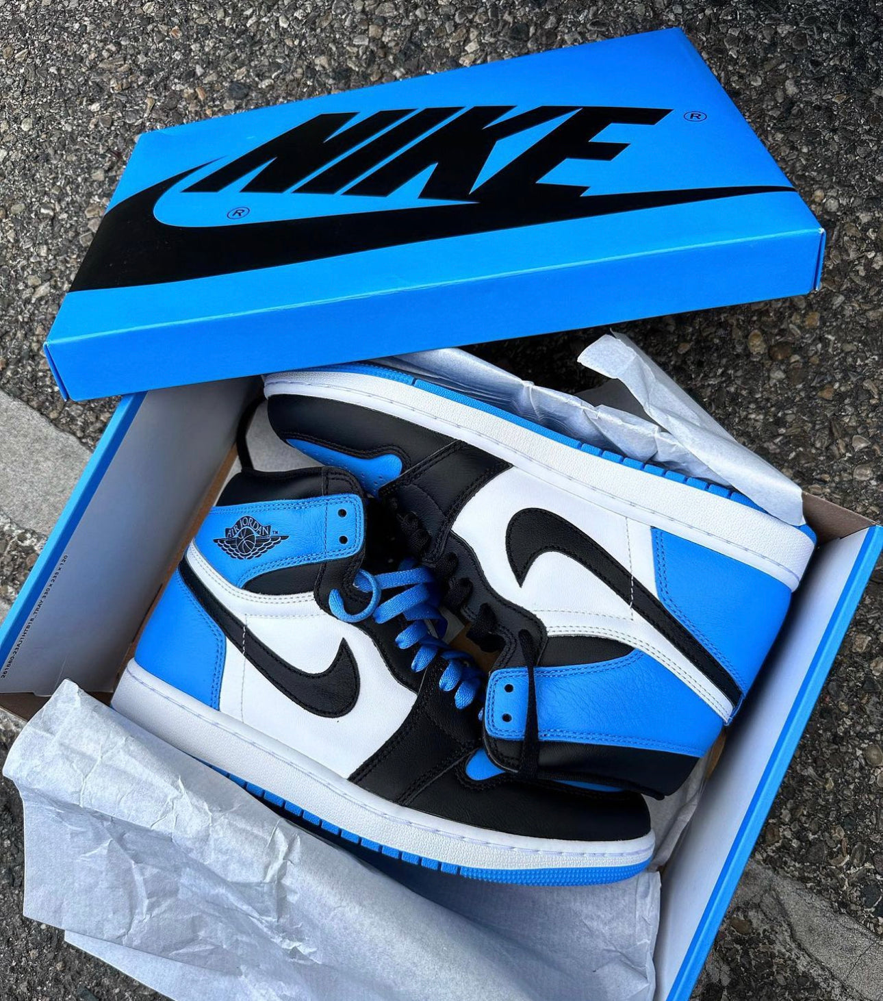Air Jordan 1 High UNC Toe