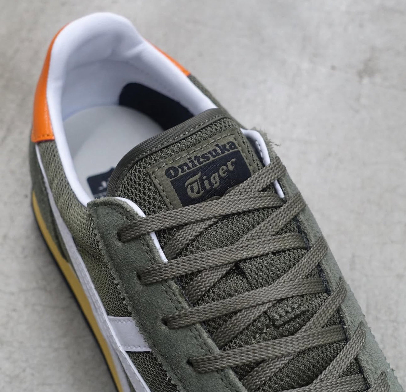 EDR 78 Lace Up Mantle Green/White
