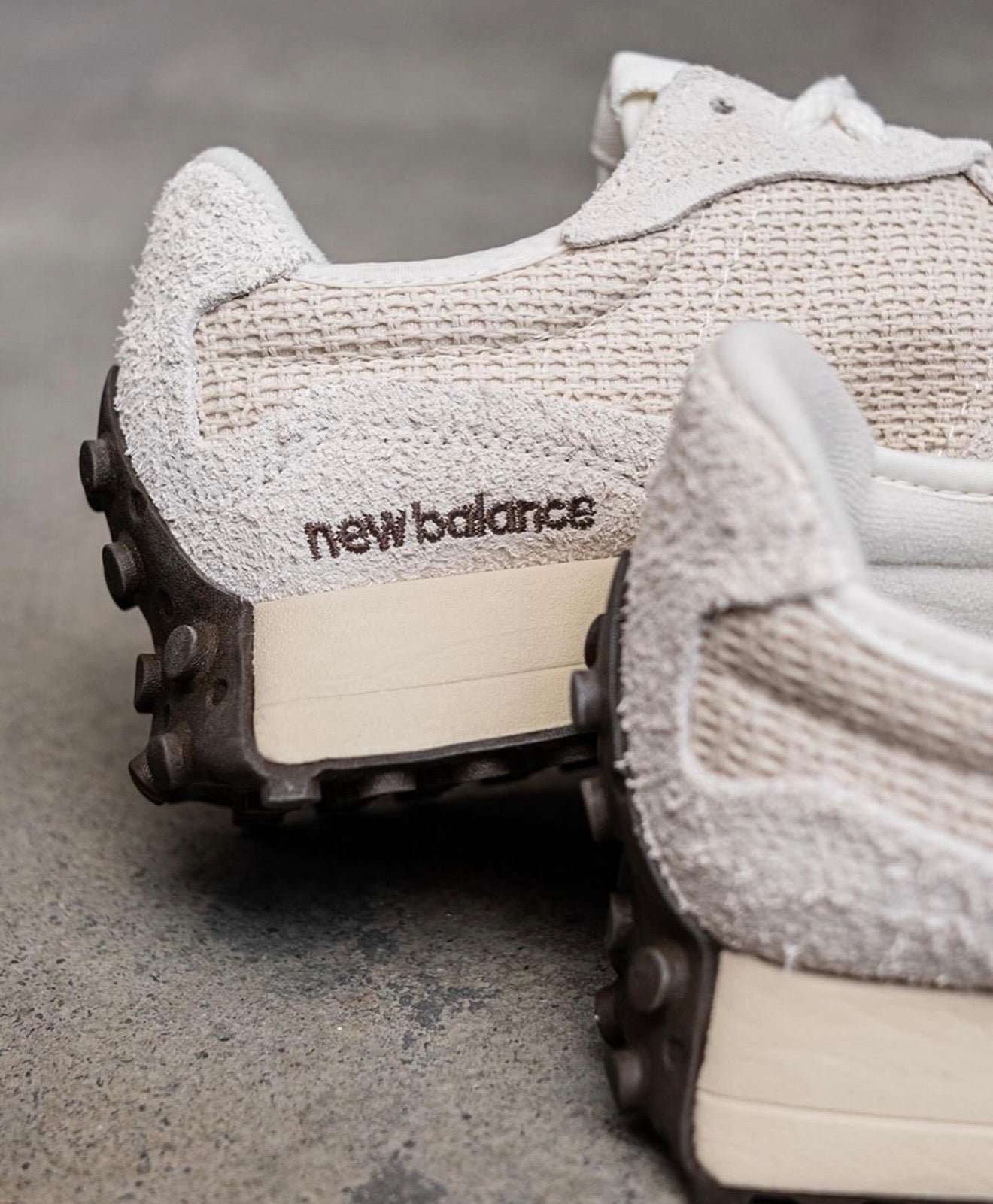 NB Balance 327 Cream Brailed