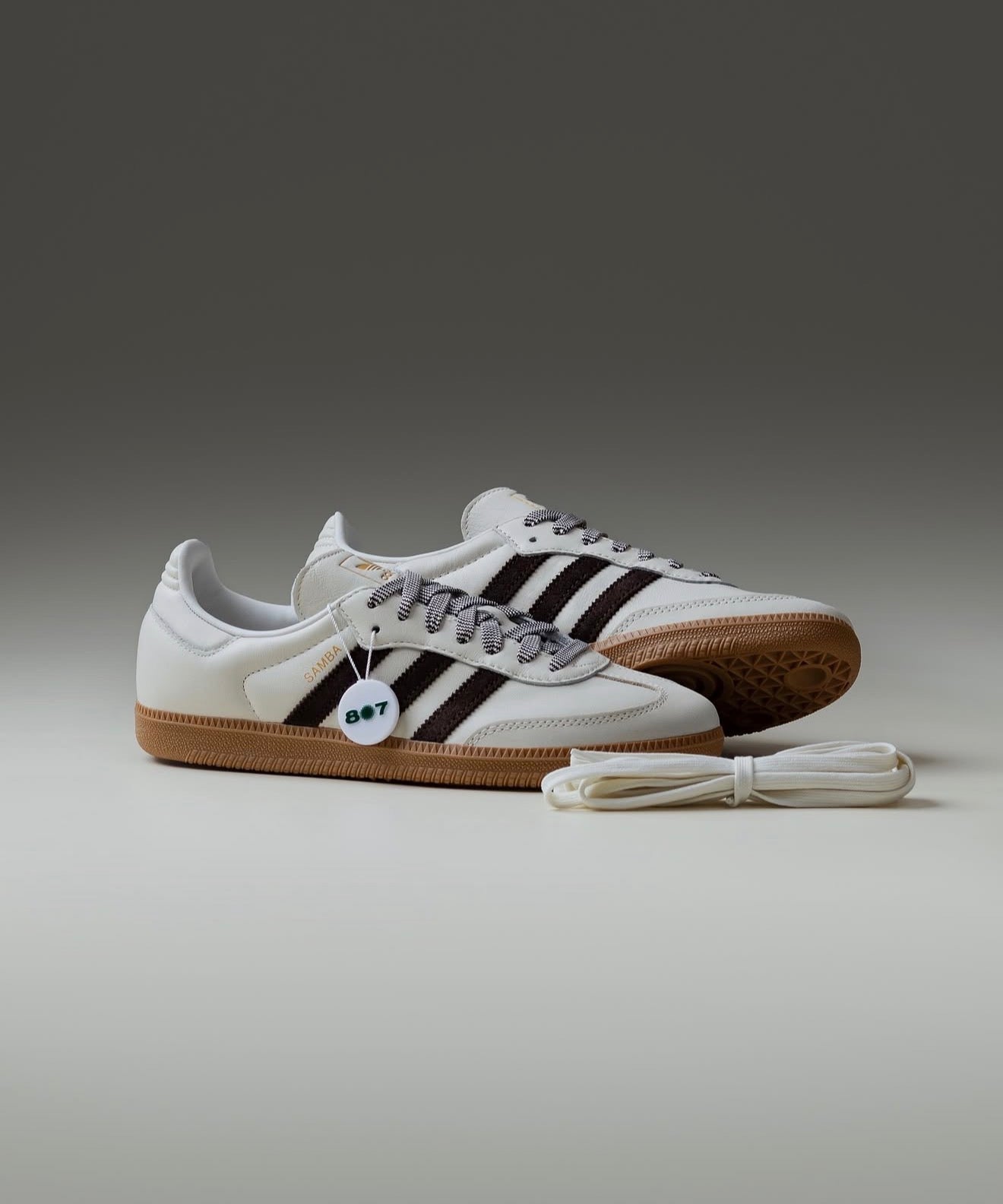 Samba Off White Dark Blue