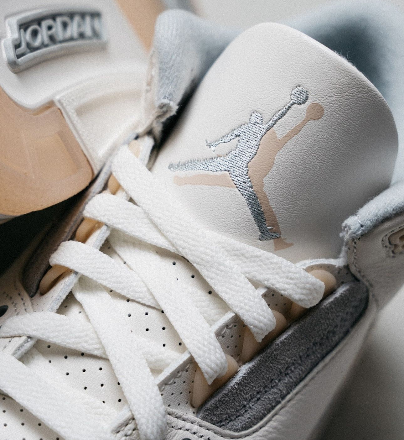 Air Jordan 3 Craft Ivory