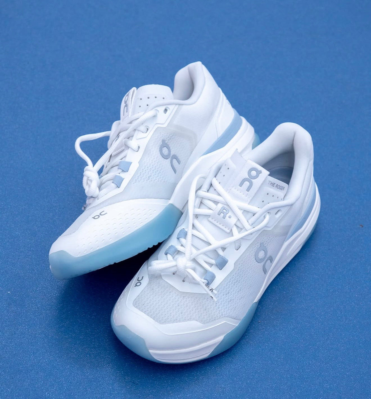 On The Roger Advantage Pro White Chambray