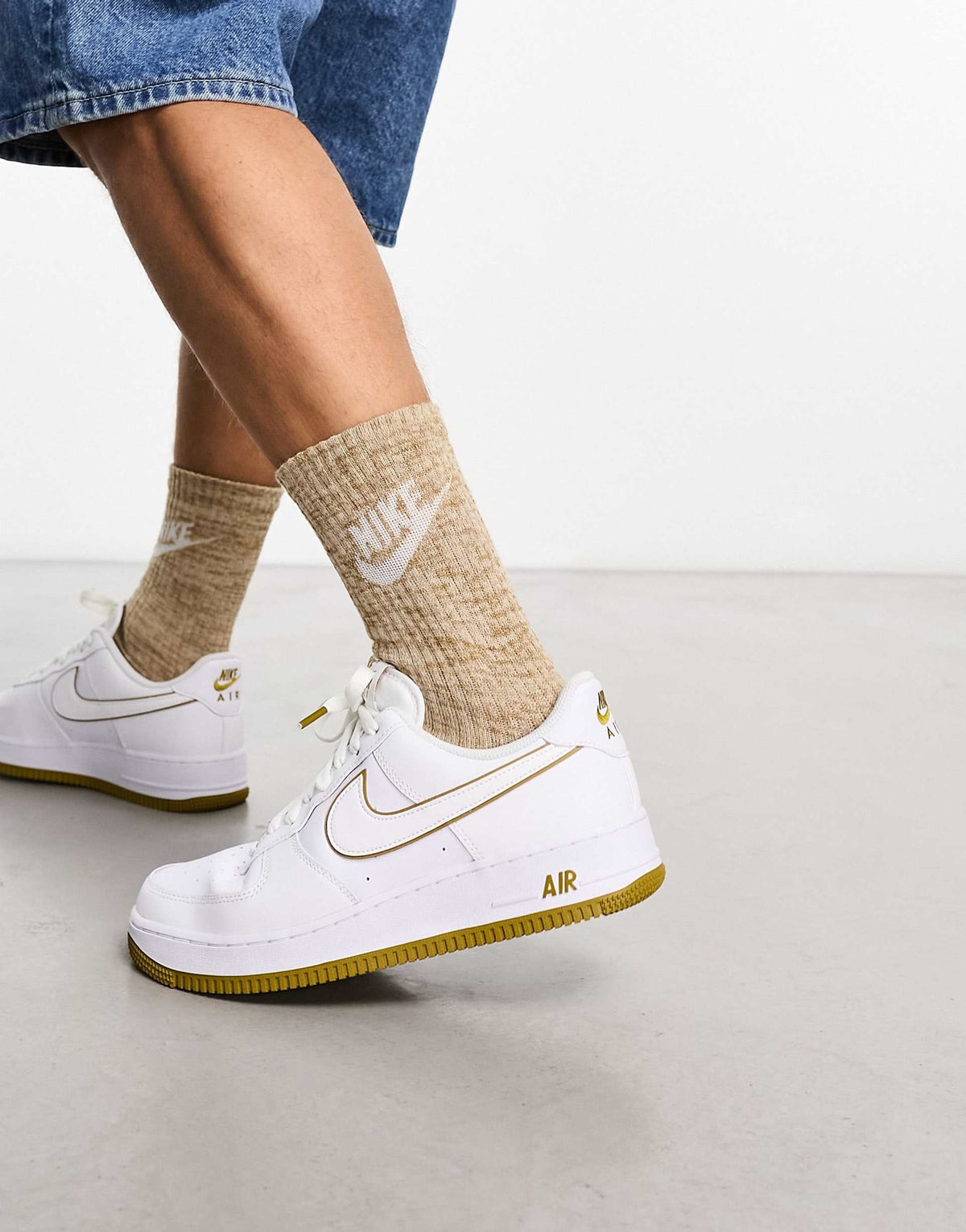 Airforce 1 Low '07 White Bronzine