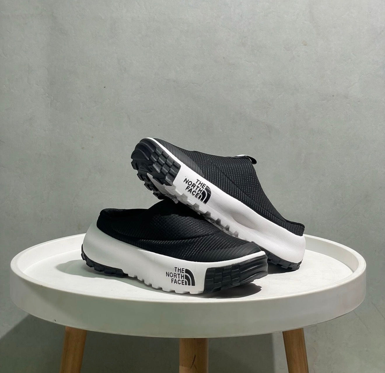 the north face never stop mule