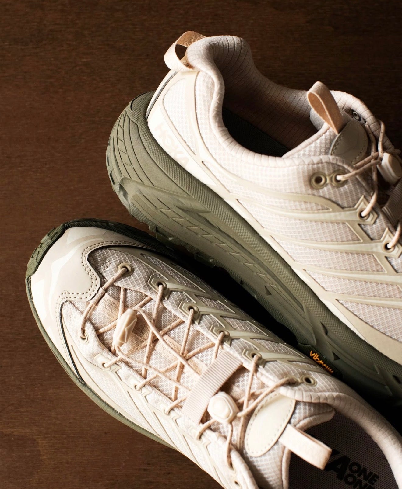 Hoka One One Mafate Three2 Oat Milk