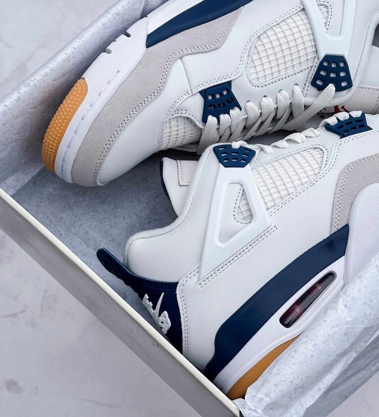 Air Jordan 4 Retro SB Navy