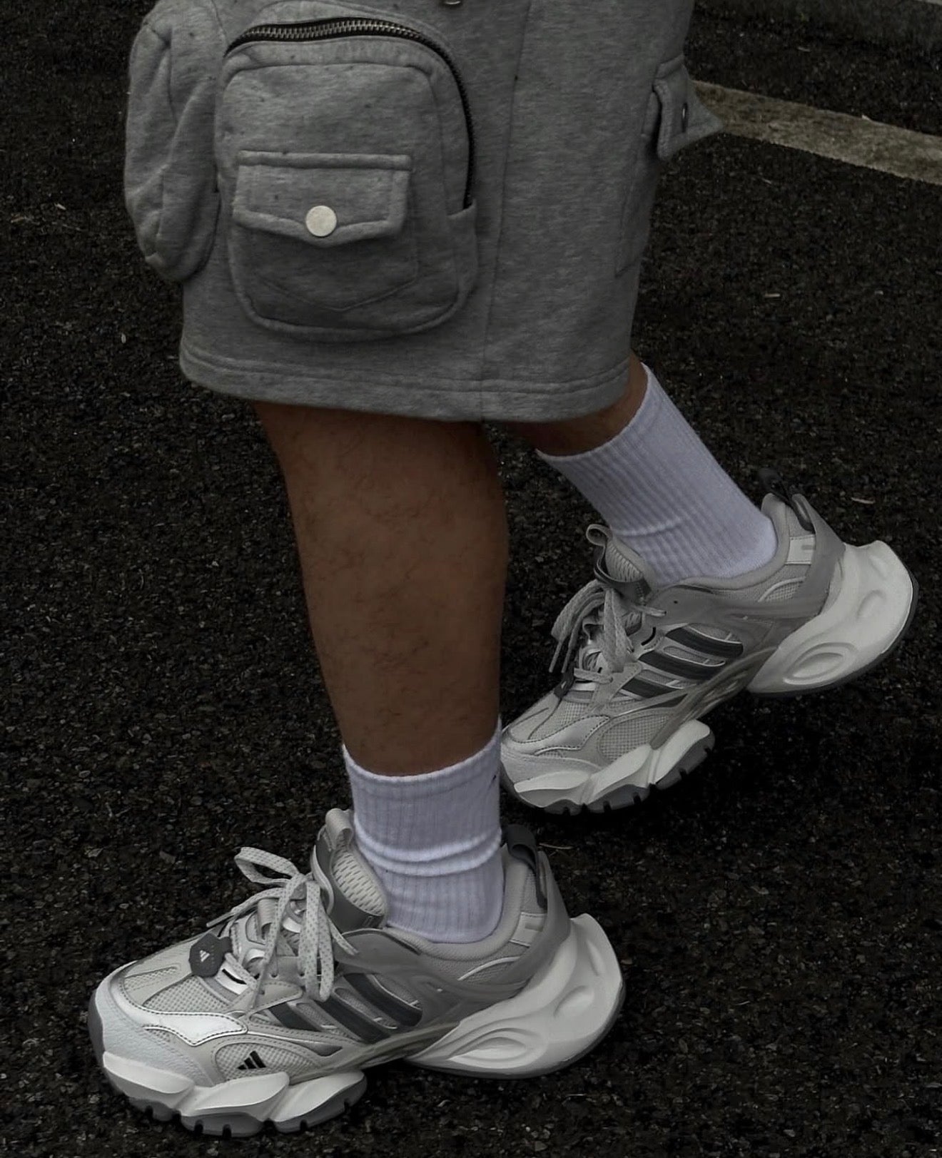 XLG Runner Deluxe White Grey Silver White