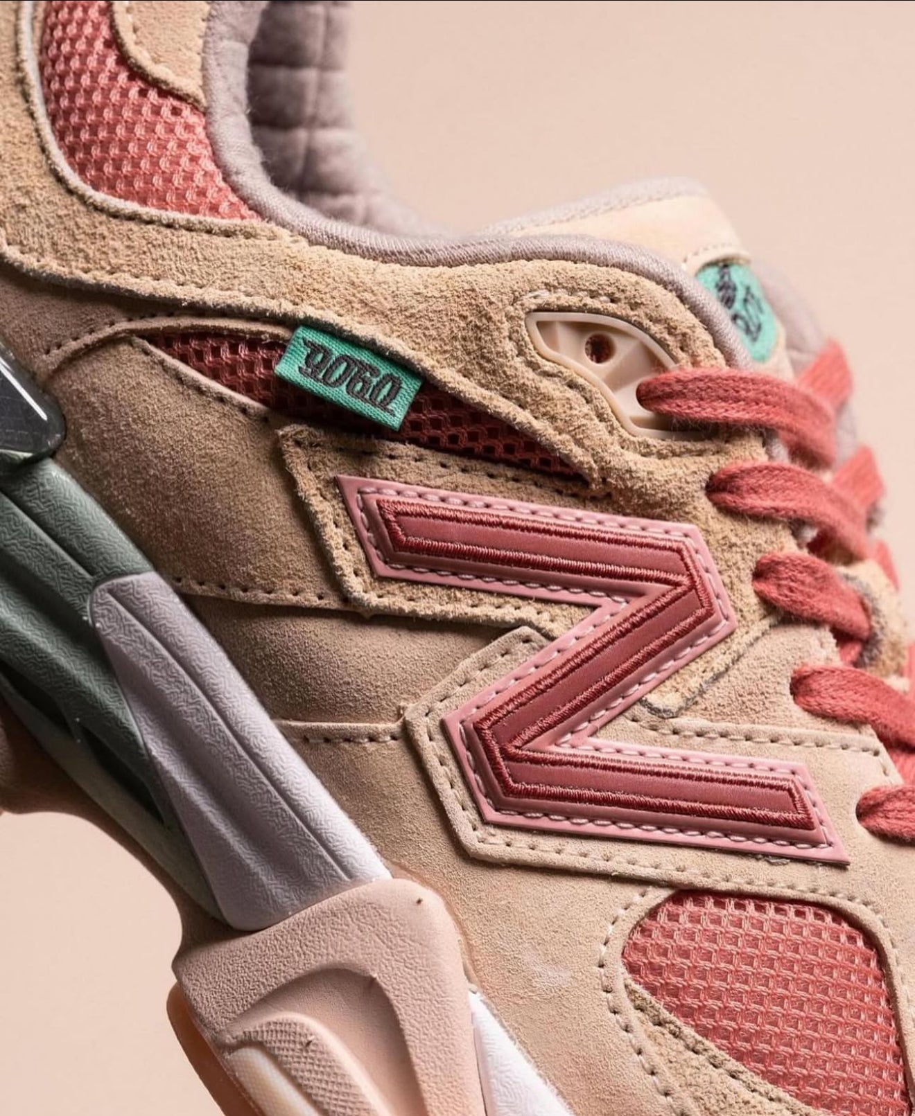 WMNs NB Balance 9060 Joe Freshgoods Inside Voices Penny Cookie Pink