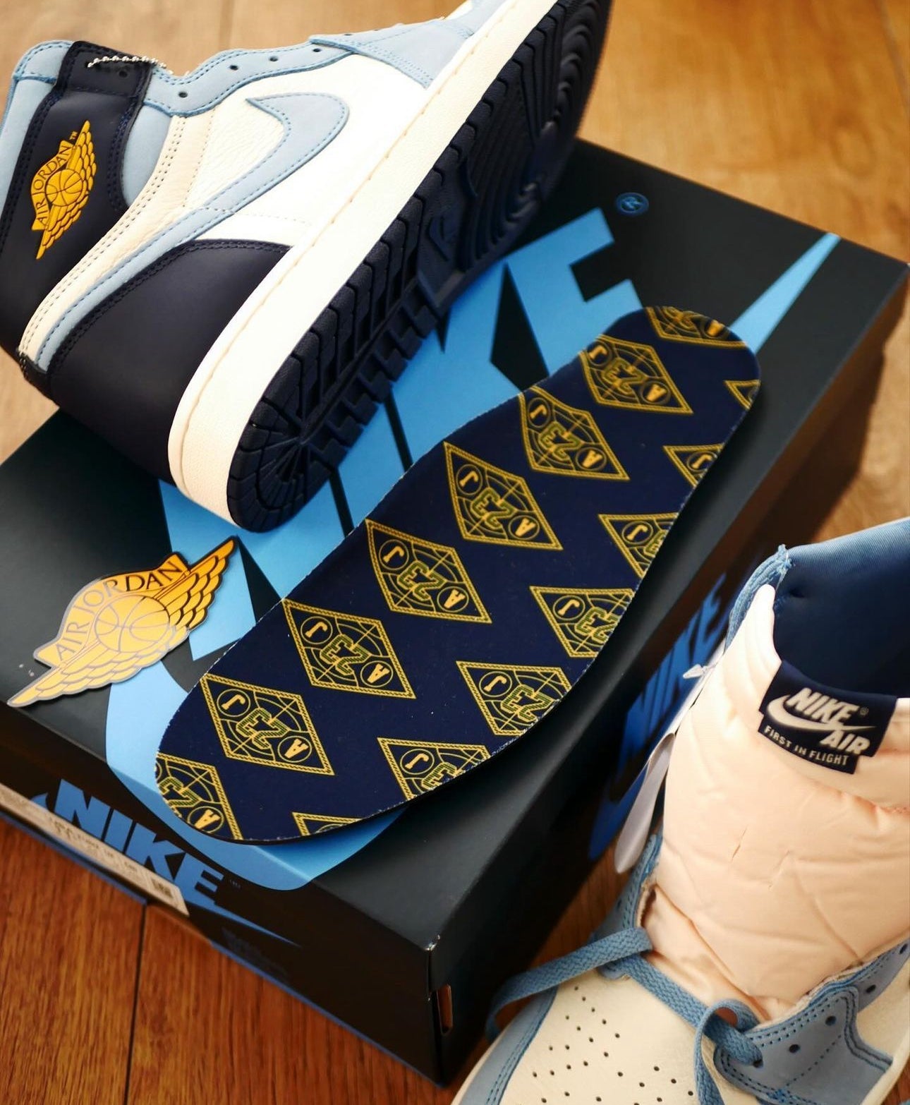 Air Jordan 1 High First Flight