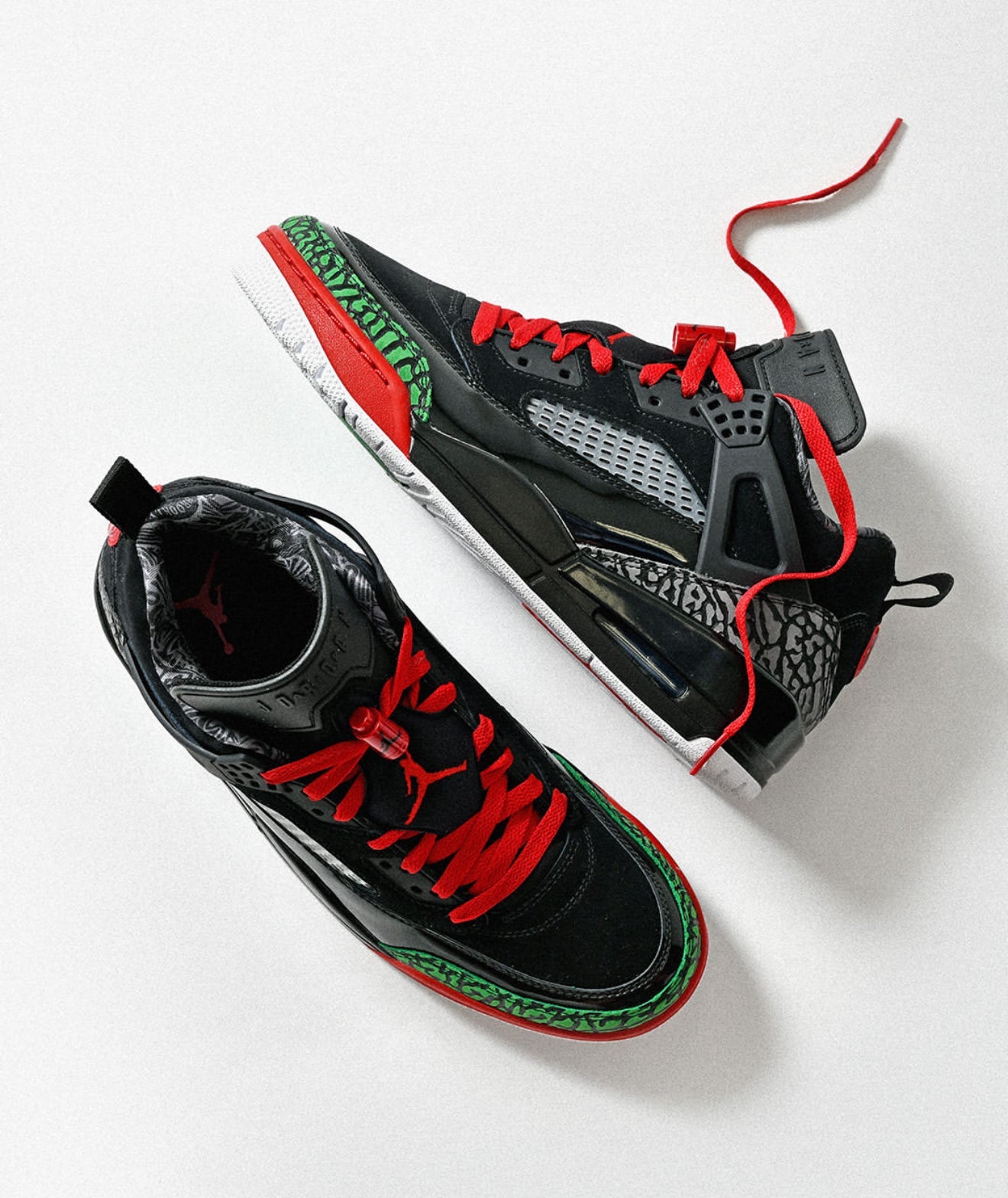 Jordan Spizike Low Black Classic Green White Varsity Red