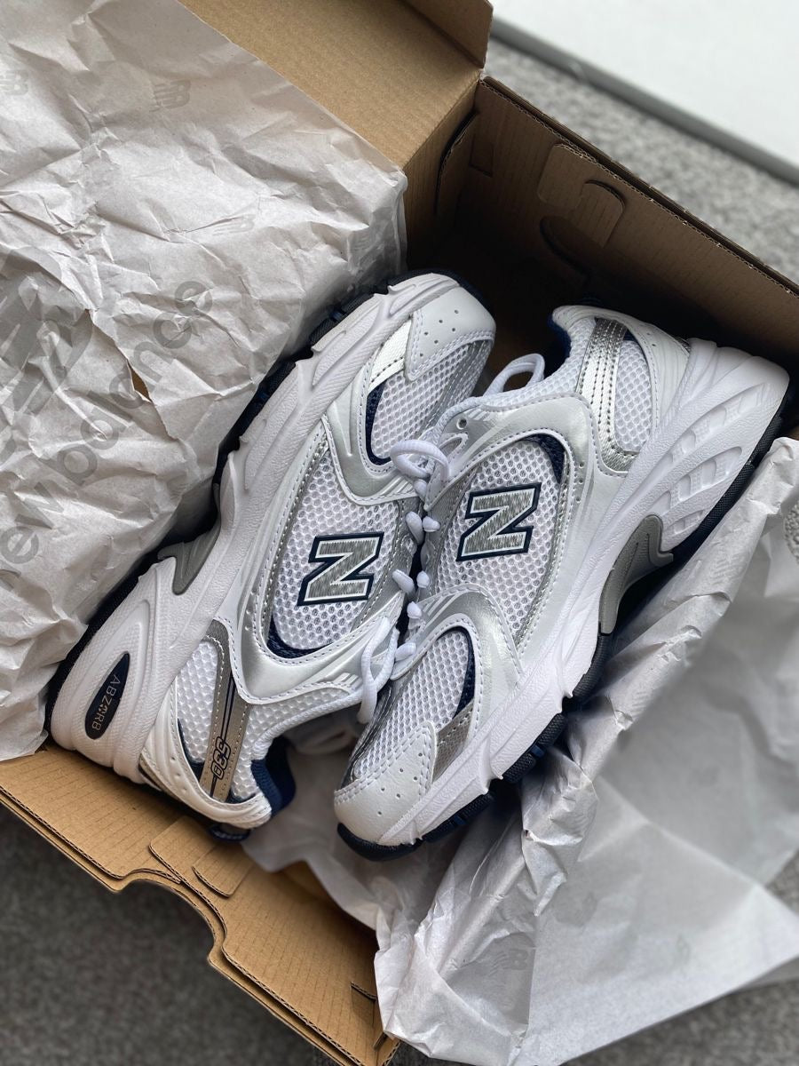 WMNs New Balance 530 White Navy Silver