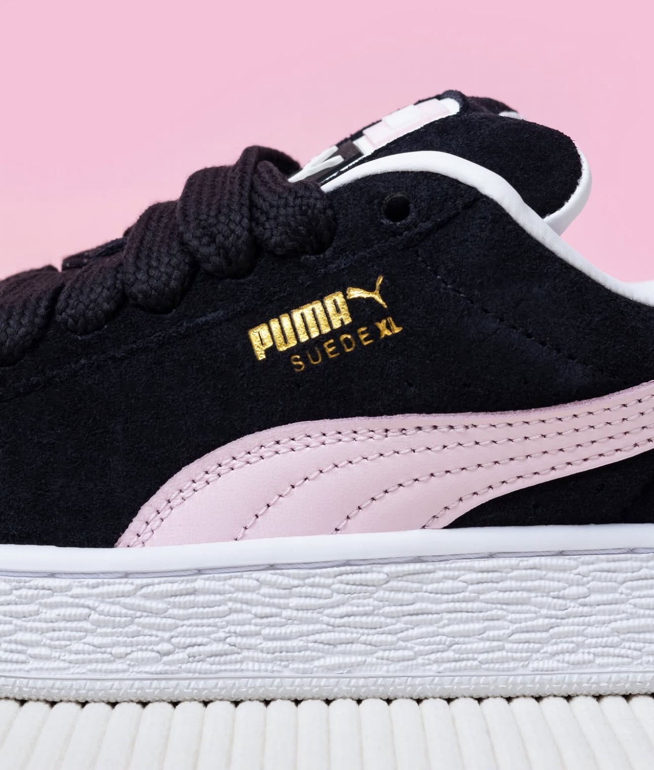 WMNs Puma Suede XL Black of whisp pink