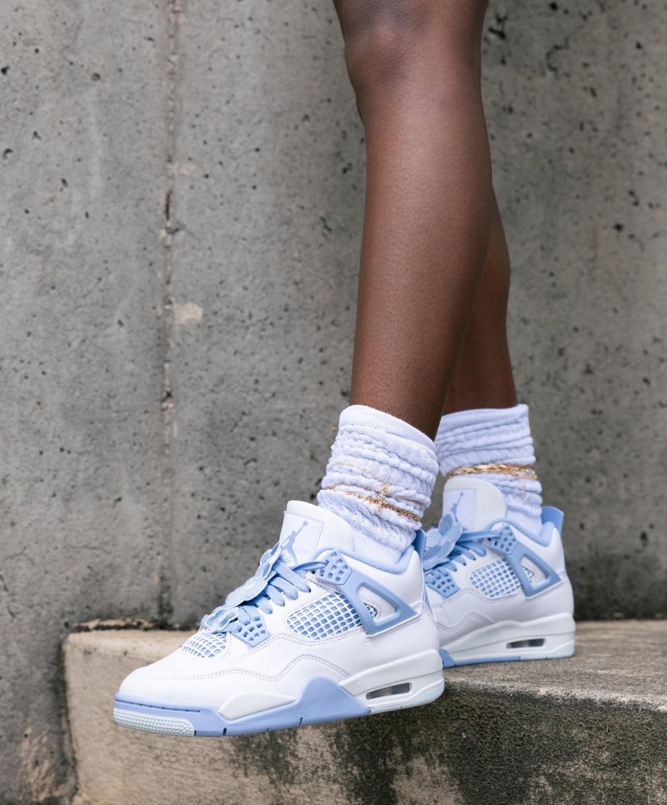 WMNs Air Jordan 4 Retro Forget Me Not