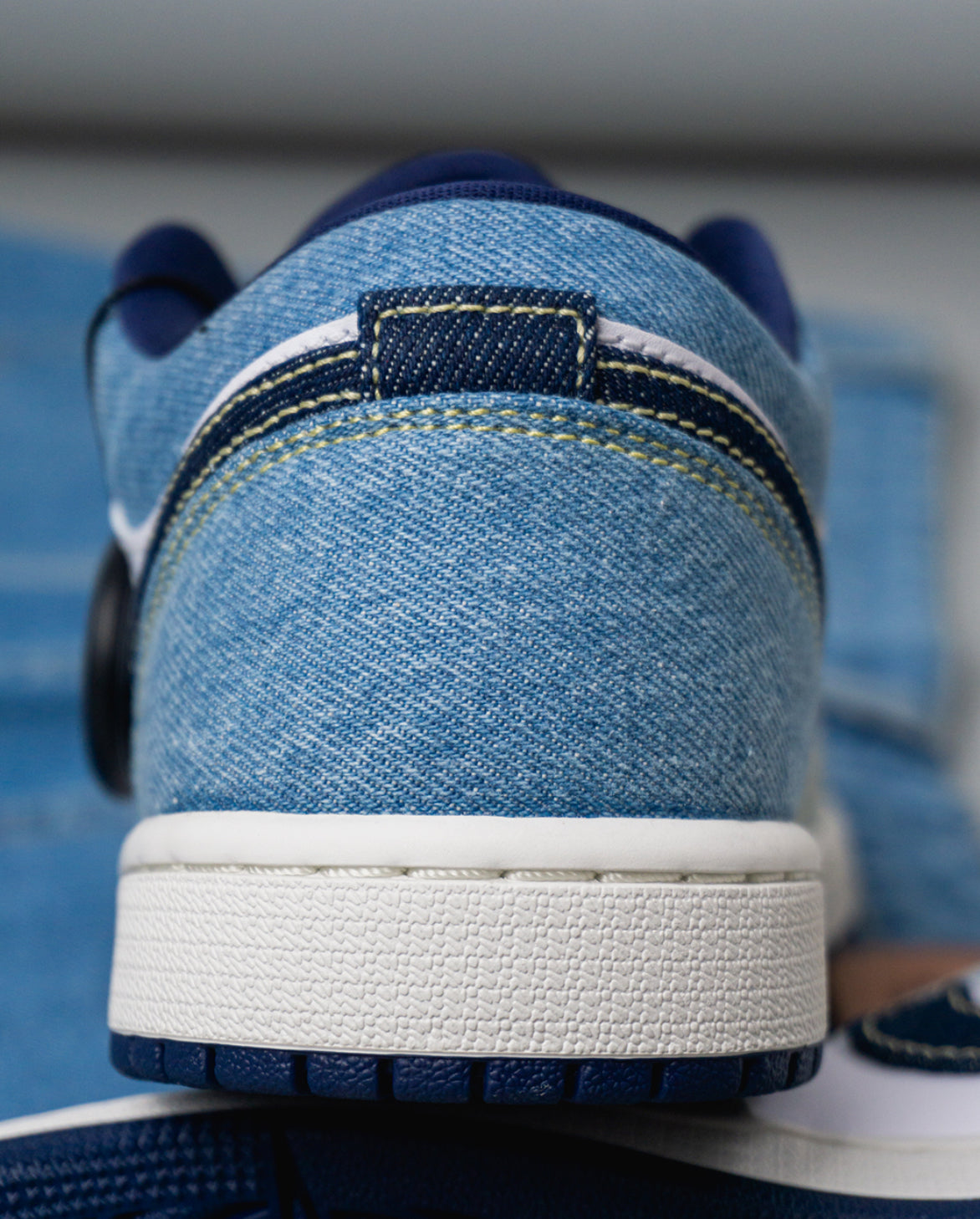 Air Jordan 1 Low SE Denim Star Blue