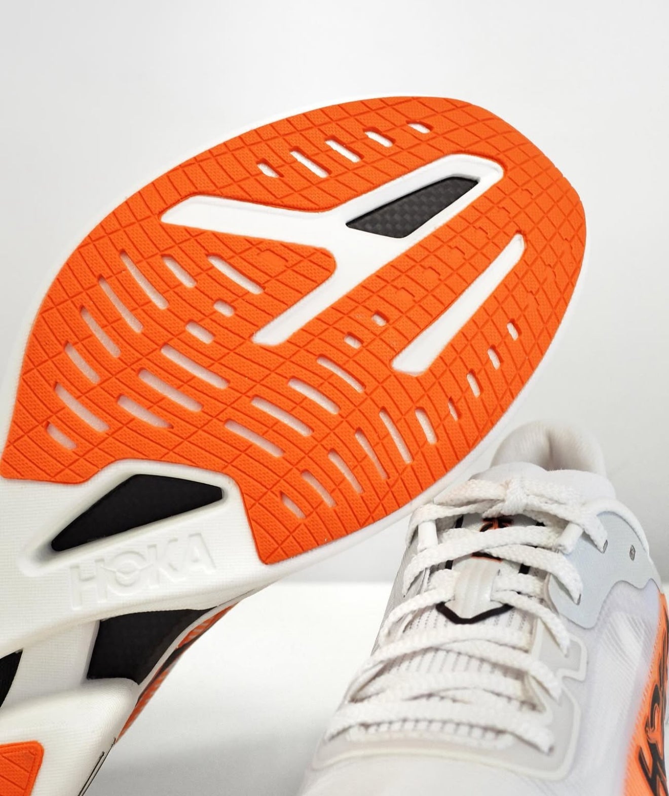 Hoka One One Cielo X1 2.0 Lava
