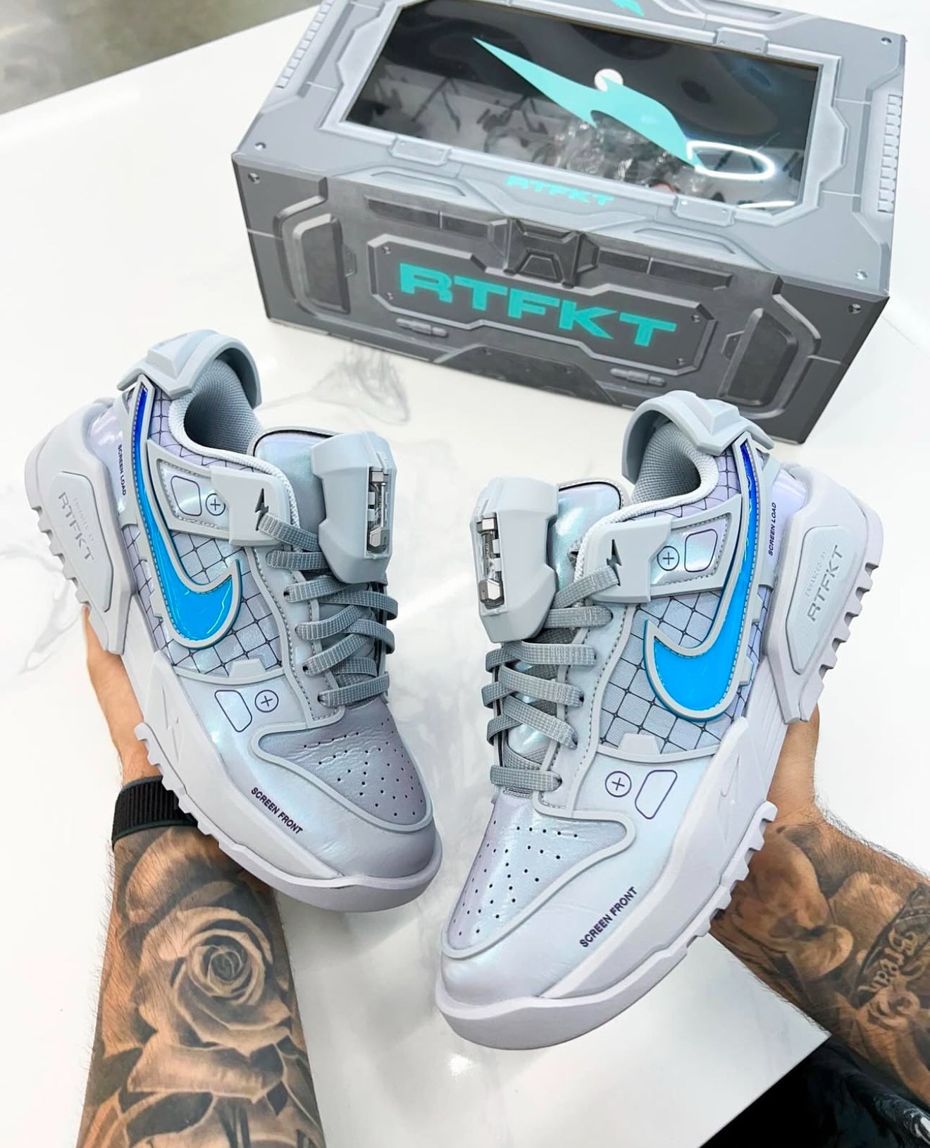 RTFKT x Dunk Genesis Edition of 6841